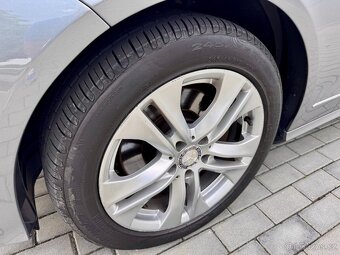 Mercedes-Benz E350CDI 4M W212 Limuzína, Koup.ČR, 1. majitel - 19