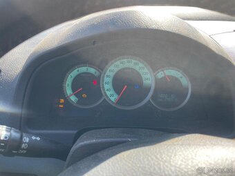 TOYOTA COROLLA VERSO 2.2 d4d 110kw 100kw - 19