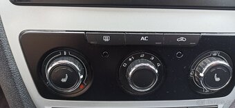 Škoda Octavia 2 1.4 TSI 90 Kw Ambiente - 19