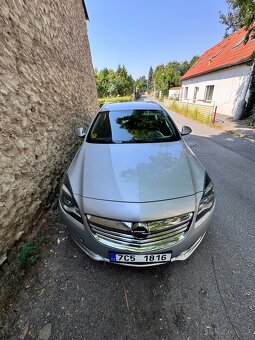 Opel Insignia 2.0 diesel  2013 rok - 19