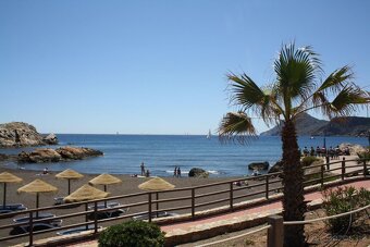 Řadový dům v La Unión – Novostavba - 19