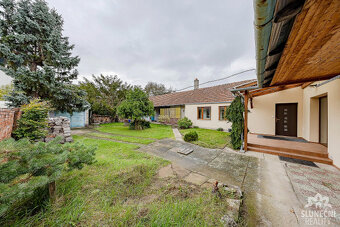 Prodej přízemního rodinného domu 2+1 s šatnou a pracovnou, V - 19