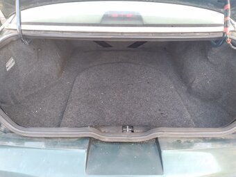 FORD THUNDERBIRD 4.6 LX V8 EKO ZAPLACENO - 19