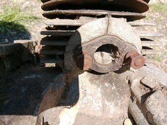 Motor cz 175 skútr prase - 19