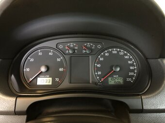 VOLKSWAGEN POLO 1.2 HTP - 19