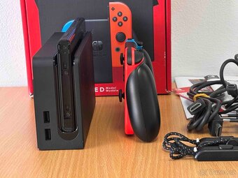 🎮 Nintendo Switch (OLED model) – Neon Blue / Neon Red - 19