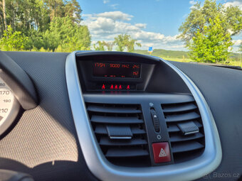 Peugeot 207 1.4i, r.v. 2009 - 19