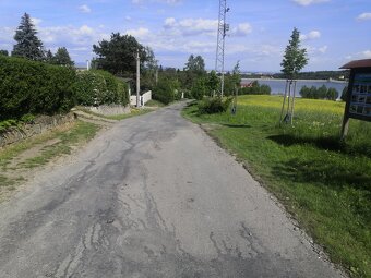 PRODEJ CELOROČNÍHO CHATY NA TR.BYDLENÍ U PŘEHRADY. 1111 - 19