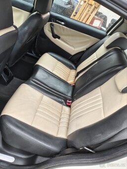 Alfa Romeo 147 1.9 JTD 88kw - 19