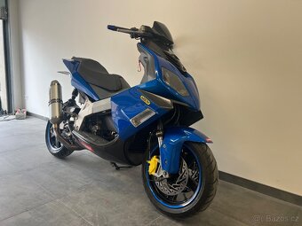 DERBI-PIAGGIO GP1 250 - 19