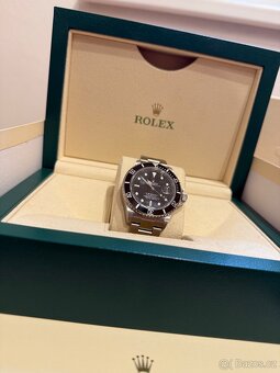Rolex Submariner 16610LN (2010) – NOS, Full Set - 19