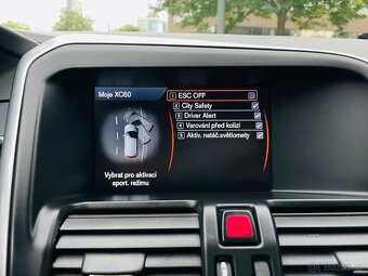Volvo XC60 2.0D 120KW 5VÁLEC AUT 1MAJITEL SERVISKA 2WD TAŽNÉ - 19