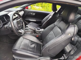 Ford Mustang, v krásném stavu, nové v ČR. Najeto 60 tis km - 19