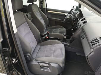 Volkswagen Touran 2.0 TDi CR103kW Highline Panorama - 19