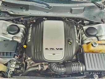 Chrysler 300C 5.7 Hemi - 19