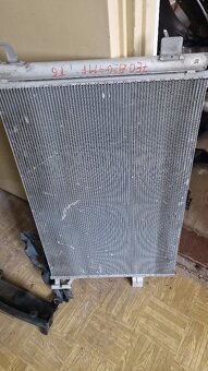 vw T6 a T6.1 kapota L blatník Náraz lak i obyč řízení, lampy - 19