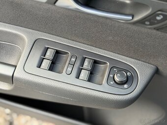 VW SHARAN 2.0 TDI 110KW WEBASTO KAMERA ACC XENON M2021 - 19