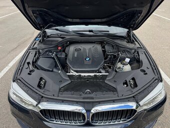 BMW 530d xDrive Touring G31 Premium Selection - 19