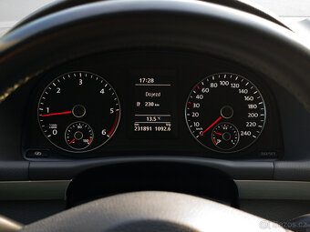 VW Touran STYLE, 2.0 TDI 103kW, 2012, 7 míst - 19