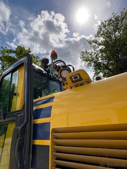 Kolové rypadlo KOMATSU PW 160-11 - 19