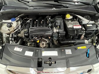 Peugeot 2008 1.2 PureTech AUTOMAT LITÁ KOLA NAVI TAŽNÉ ZAŘ. - 19