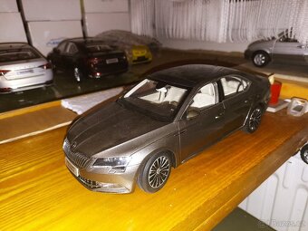1:18 Škoda - 19
