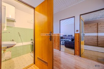 Pěkný byt s garáží a dvěma balkony - 19