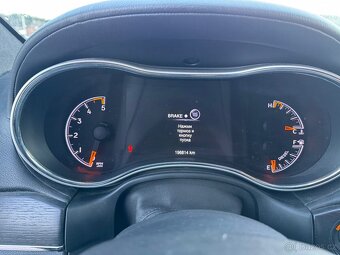 Jeep Grand Cherokee WK2 SUMMIT - 19