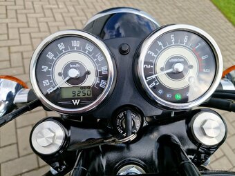 Kawasaki W800 model 2015 pouze 9200 km najeto - 19