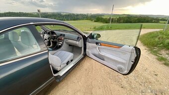 Mercedes-Benz CLK 320 V6 coupe - 19
