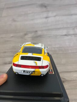 Bburago 1:24 sbírka 6x modelu aut ve skvělém stavu - 19