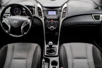 Hyundai i30 1.6i MPI DOHC CVVT Comfort - 19