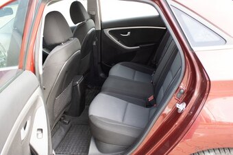 Hyundai i30 1.4i MPI DOHC CVVT YES - 19