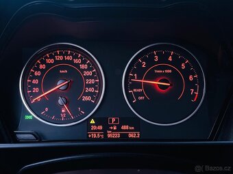 BMW Řada 1 116i BENZÍN 100KW AUT VÝHŘEV TAŽNÉ NAJETO 95TIS. - 19
