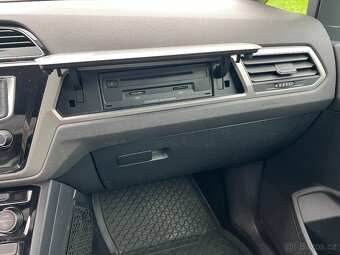 Volkswagen Touran 2.0 Tdi 110 kW DSG - 19