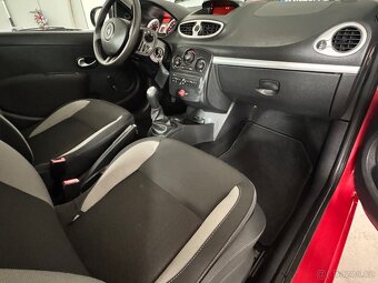 Renault Clio  1.2i 55kW - 19