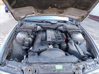 BMW 2,2 520i AUTOMAT - 19