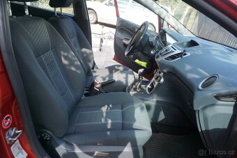 Ford Fiesta - 19
