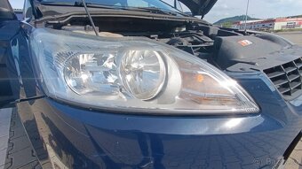 Ford Focus 1.4 benzín - 19