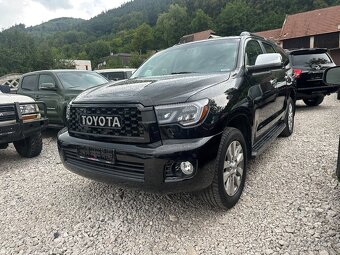 2014 Toyota Sequoia Limited 5,7 V8 4x4 8-miestna - 19