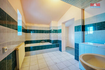 Prodej penzionu v Hoře Svatého Šebestiána s pozemkem 820 m² - 19