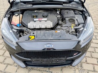 FORD FOCUS ST 250 KOMBI 184 kW - 19