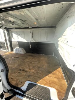 Renault Trafic 1.6 DCI 103 kw - 19