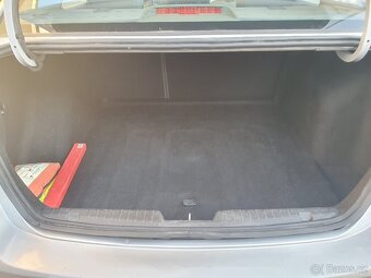 Chevrolet Cruze 1.8 benzín  r.v.2009 Naj.162 350Km - 19