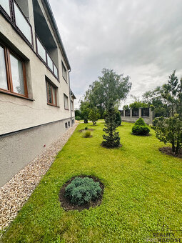 Ideální investice i domov – světlý byt 2+1 s výhledy do zele - 19