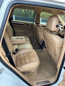 Porsche Cayenne diesel  3.0 V6 - 19
