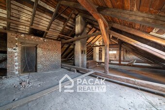 Prodej výrobního areálu s prostorným rodinným domem na pozem - 19
