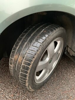 Škoda Fabia 1.4 Combi- BEZ STK Na opravu nebo díly - 19