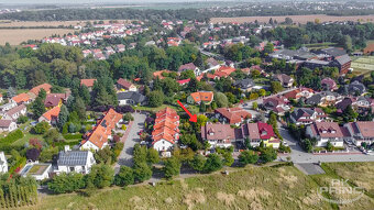 Prodej rodinný dům 5+kk, na pozemku 310 M2,  Benice, Praha - 19
