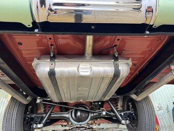 1960 Chevrolet Impala Sportcoupe - 19